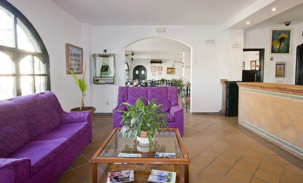 Lägenhet Apartamentos Puerta Del Sur Sevilla