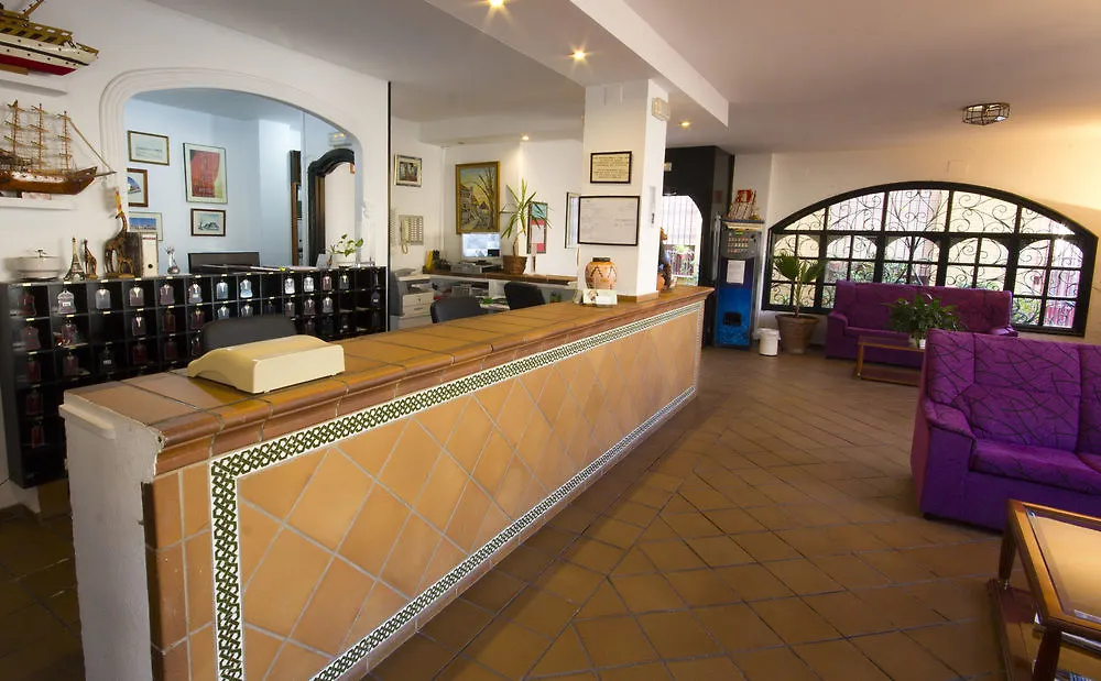 Apartamentos Puerta Del Sur Sevilla Apartment