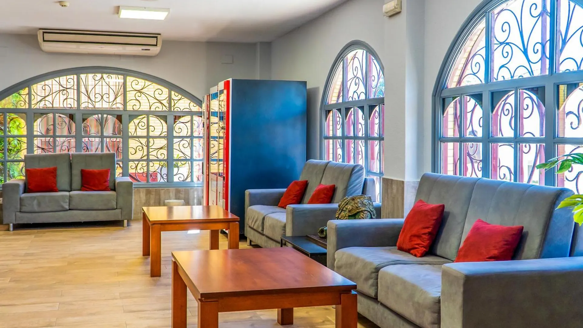 Апартаменты Apartamentos Puerta Del Sur Севилья Испания