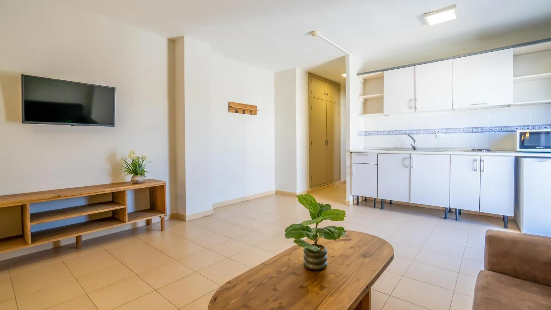 Апартаменты Apartamentos Puerta Del Sur Севилья